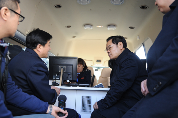 稅務(wù)局辦理服務(wù)